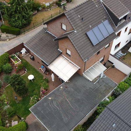 Gaestezimmer Junglas Bornheim  Exterior foto