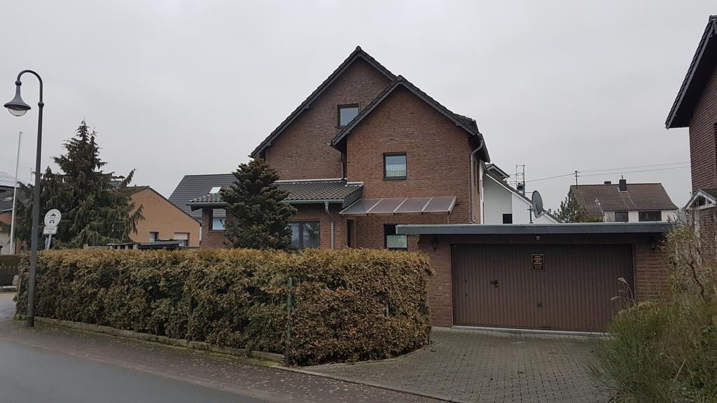 Gaestezimmer Junglas Bornheim  Exterior foto
